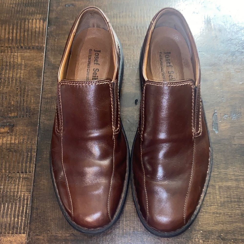 Josef Seibel Men's Rich Brown Leather Loafers size 10 US 43 EU
